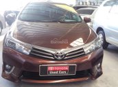 Bán Toyota Corolla Altis 2.0 đời 2015, màu nâu