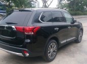 Bán xe Mitsubishi Outlander CVT 2 cầu 2017, màu đen, giá cạnh tranh