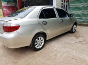 Gia đình cần bán chiếc xe Toyota Vios G, màu bạc, sản xuất năm 2005  