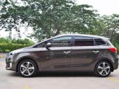 Cần bán Kia Rondo GMT năm 2017, màu nâu