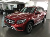 Bán Mercedes GLC 250 đời 2018, màu đỏ