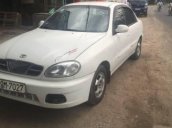 Gia đình đổi xe cần bán Daewoo Lanos SX 2001, màu trắng