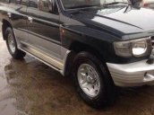 Cần bán gấp Mitsubishi Pajero đời 2004, màu đen chính chủ, giá 310tr