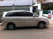 Cần bán lại xe Toyota Innova E năm 2015 như mới, giá chỉ 485 triệu