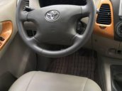 Bán xe Toyota Innova G đời 2010, màu bạc số sàn