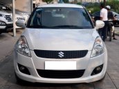 Cần bán Suzuki Swift đời 2015, màu trắng, giá cạnh tranh, giao xe nhanh