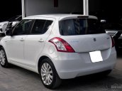 Cần bán Suzuki Swift đời 2015, màu trắng, giá cạnh tranh, giao xe nhanh