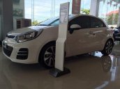 Bán xe Kia Rio sản xuất 2017, màu trắng