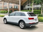 Cần bán xe Audi Q7 đời 2016, màu trắng, nhập khẩu chính hãng