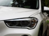 Bán xe BMW X1 sDrive18i năm 2017, màu trắng, nhập khẩu nguyên chiếc