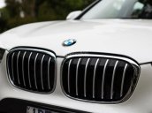 Bán xe BMW X1 sDrive18i năm 2017, màu trắng, nhập khẩu nguyên chiếc