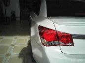 Bán Chevrolet Cruze sản xuất 2010, màu trắng còn mới