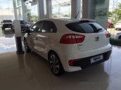 Bán xe Kia Rio sản xuất 2017, màu trắng
