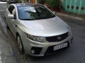 Bán xe cũ Kia Cerato 2.0 sản xuất 2010, màu bạc còn mới, giá tốt