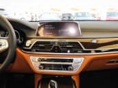 Bán xe BMW 730Li 2017, màu trắng, xe nhập, ưu đãi cực hấp dẫn, có xe giao ngay
