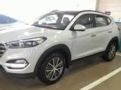 Hyundai Cầu Diễn bán Hyundai Tucson model 2017 CKD màu trắng, giá tốt nhất