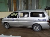 Chính chủ bán xe Hyundai Starex đời 2004, 220tr