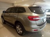 Bán ô tô Ford Everest Titanium đời 2016, giá tốt