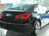 Bán ô tô Chevrolet Cruze sản xuất 2017, màu đen 