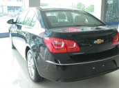 Bán ô tô Chevrolet Cruze sản xuất 2017, màu đen 