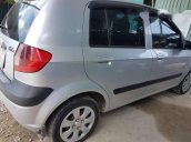 Cần bán Hyundai Getz năm 2010, màu bạc, 270tr