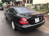 Cần bán gấp Mercedes E240 sản xuất 2004, màu đen, nhập khẩu