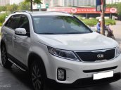 Bán Kia Sorento đời, màu trắng, giá cạnh tranh, giao xe nhanh chóng