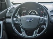 Bán Kia Sorento đời, màu trắng, giá cạnh tranh, giao xe nhanh chóng