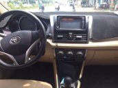 Cần bán gấp Toyota Vios E sản xuất 2016, màu trắng số sàn, 540tr