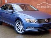 Xe giao ngay Volkswagen Passat 1.8 TSI màu xanh da trời - Để tư vấn thêm về dòng xe LH Hương: 0902.608.293