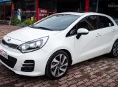 Cần bán xe Kia Rio Hatchback đời 2015, màu trắng, nhập khẩu nguyên chiếc