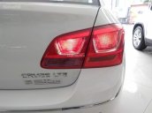 Chevrolet Cruze LT 1.6L và LTZ 1.8L, vay NH 90% xe, LH ngay 0939.35.80.89 nhận giảm giá