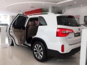 Bán Kia Sorento DATH sản xuất 2017, màu trắng, 947tr