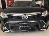 Toyota Camry 2.5Q đời 2017, khuyến mãi 120 triệu, tặng bảo hiểm và phụ kiện