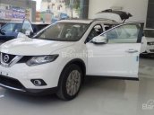 Bán xe Nissan X Trail 2.0 MID đời 2017, màu trắng giá rẻ tại Nissan Gò Vấp