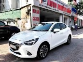 Xe Mazda 2 đời 2016, màu trắng