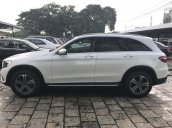 Mercedes GLC 250 trắng 2017, ưu đãi giá tốt tại Mercedes Trường Chinh