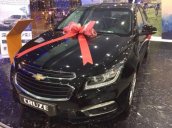 Cần bán Chevrolet Cruze LTZ sản xuất 2017, màu đen, giá chỉ 699 triệu