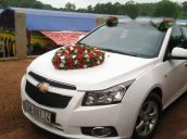 Cần bán lại xe Chevrolet Cruze đời 2011, màu trắng, 400tr