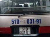 Cần bán xe Toyota Van đời 2003, màu bạc đã đi 170000 km, giá 190tr