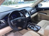 Bán Toyota Camry 2.0E đời 2015, màu bạc, giá 895tr