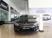 Bán ô tô Kia Optima GT Line đời 2017, màu đen