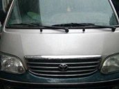 Cần bán xe Toyota Van đời 2003, màu bạc đã đi 170000 km, giá 190tr