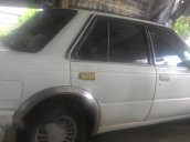 Bán ô tô Nissan Bluebird 1989, màu trắng, giá 53tr