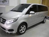 Bán Mercedes V Class đời 2017, màu bạc, nhập khẩu nguyên chiếc mới 100%