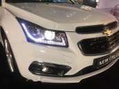 Cần bán Chevrolet Cruze LTZ đời 2017, màu trắng