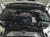 Cần bán Mercedes C200 2.0  AT đời 2017, màu trắng, nhập khẩu