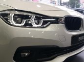 Bán BMW 320i 2018: Nhập khẩu chính hãng - Giao xe ngay trong tháng 1 - Giá tốt nhất thị trường