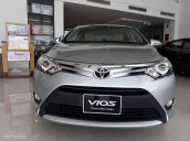 Bán Toyota đời 2017, màu bạc, ưu đãi 70 triệu