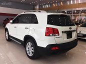 Cần bán xe Kia Sorento 4WD đời 2013, màu trắng số tự động